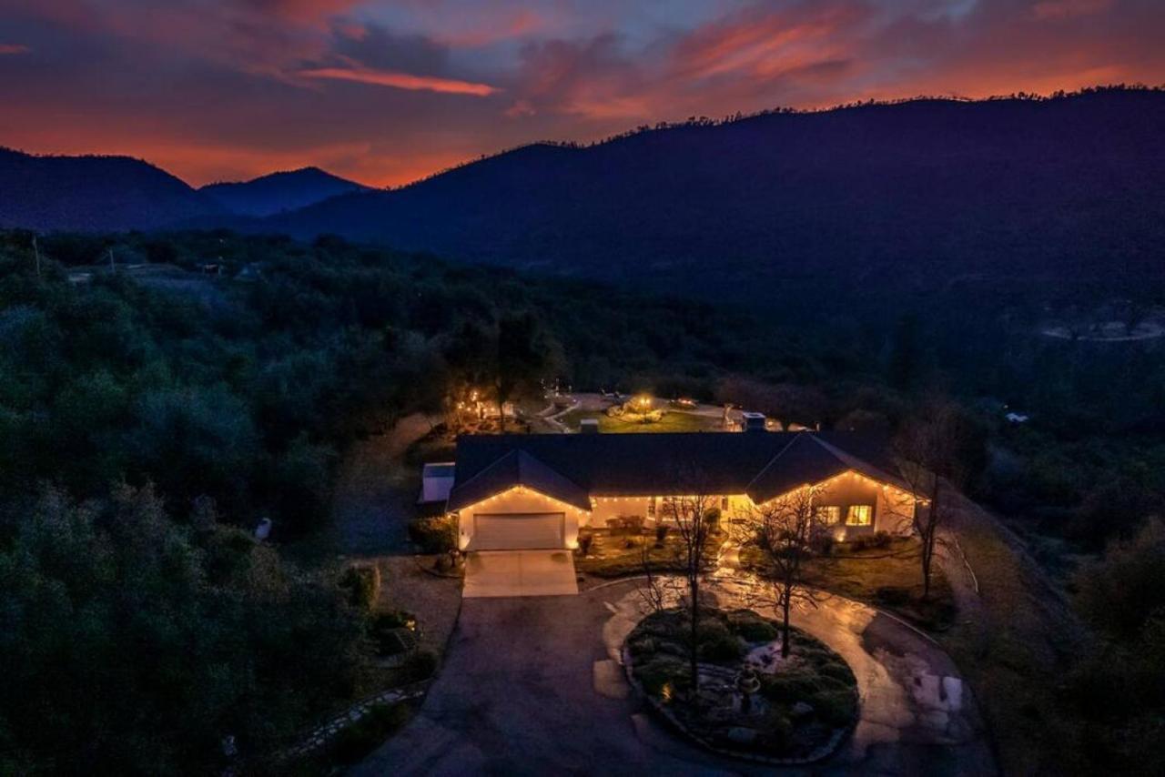 Fairy Tale 13-Acre Sunset Villa At Windy Gap Valley Near Yosemite Ahwahnee Exterior photo