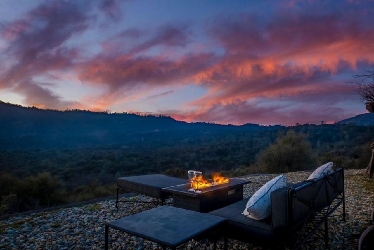 Fairy Tale 13-Acre Sunset Villa At Windy Gap Valley Near Yosemite Ahwahnee Exterior photo